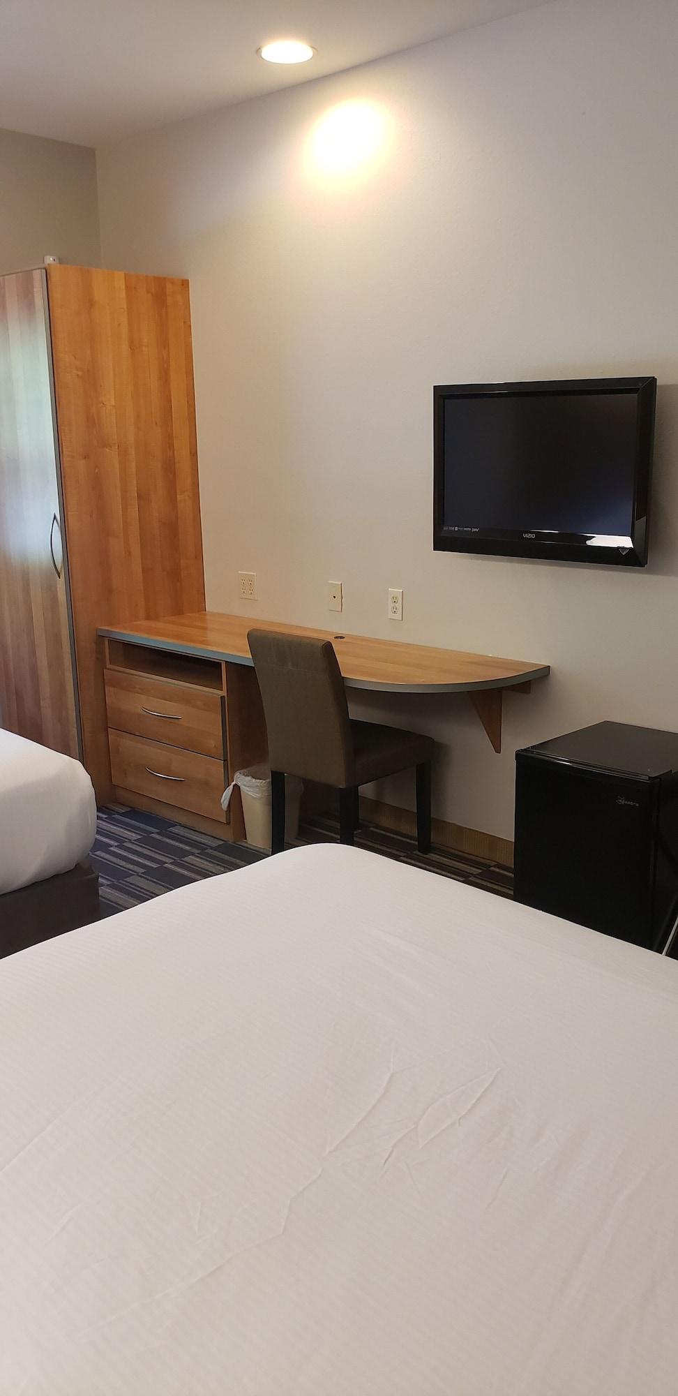 York Microtel Inn & Suites By Wyndham Exterior photo