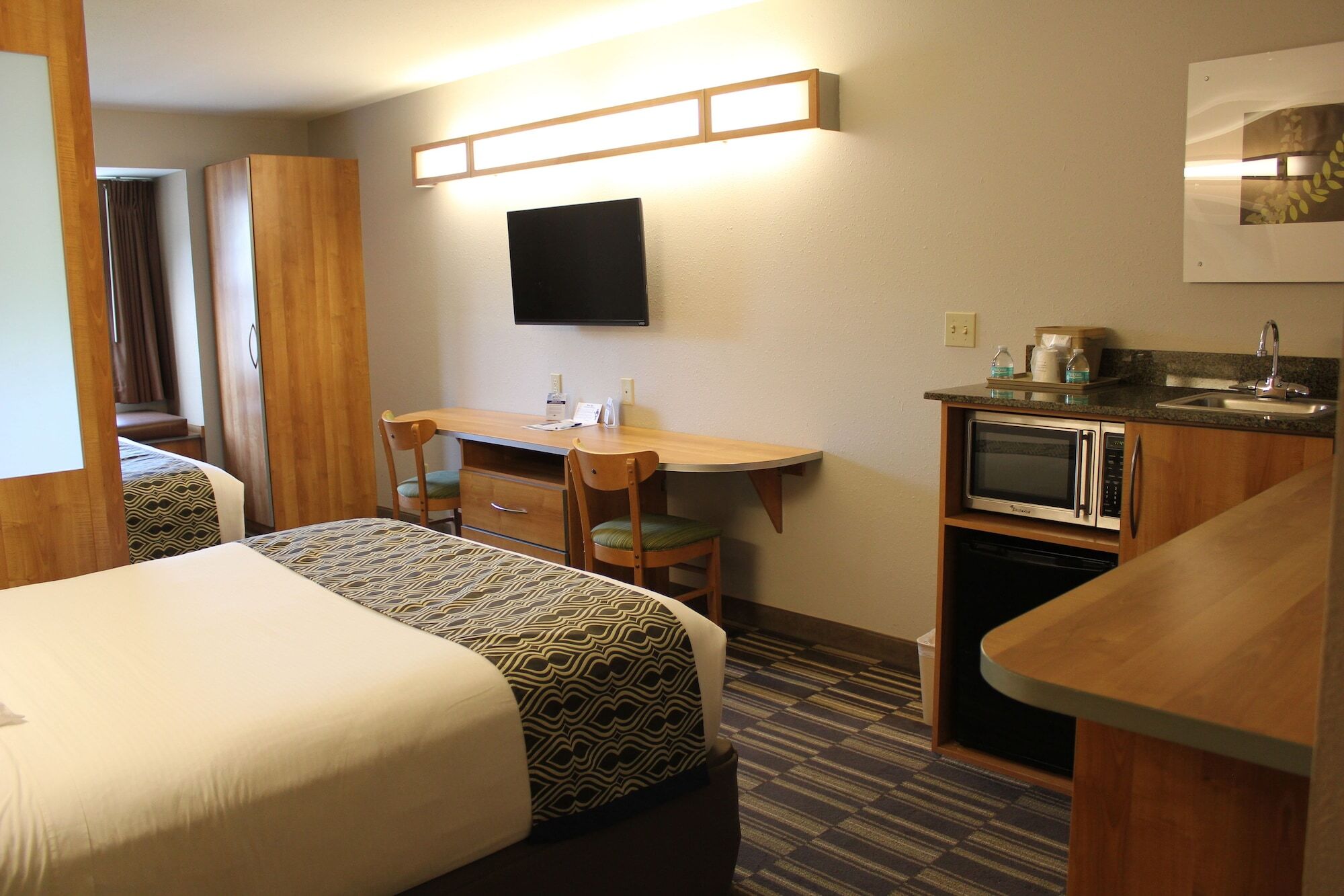 York Microtel Inn & Suites By Wyndham Exterior photo