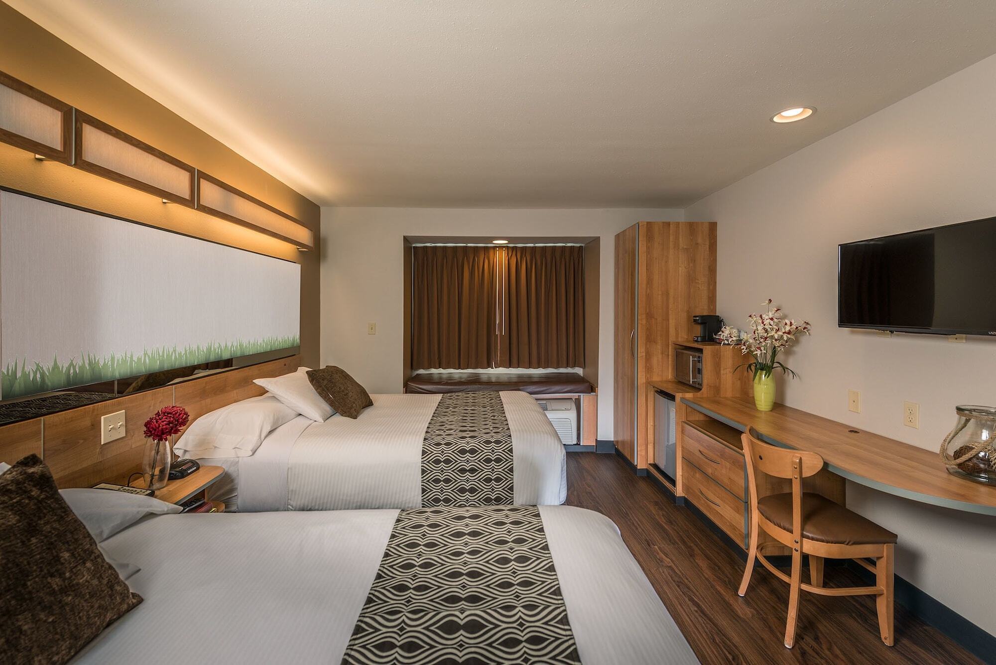 York Microtel Inn & Suites By Wyndham Exterior photo